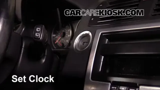 2008 Volvo C30 T5 2.5L 5 Cyl. Turbo Horloge Régler l'horloge